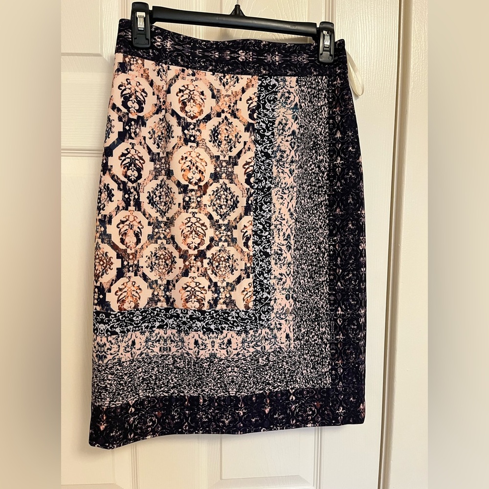 Elegant Purple and Pink Patterned Skirt
